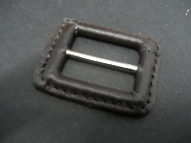 仿皮扣 Imitation Buckle