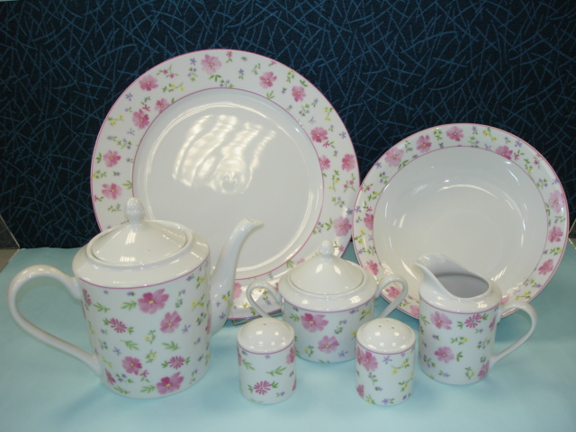 Decal Dinnerware Set