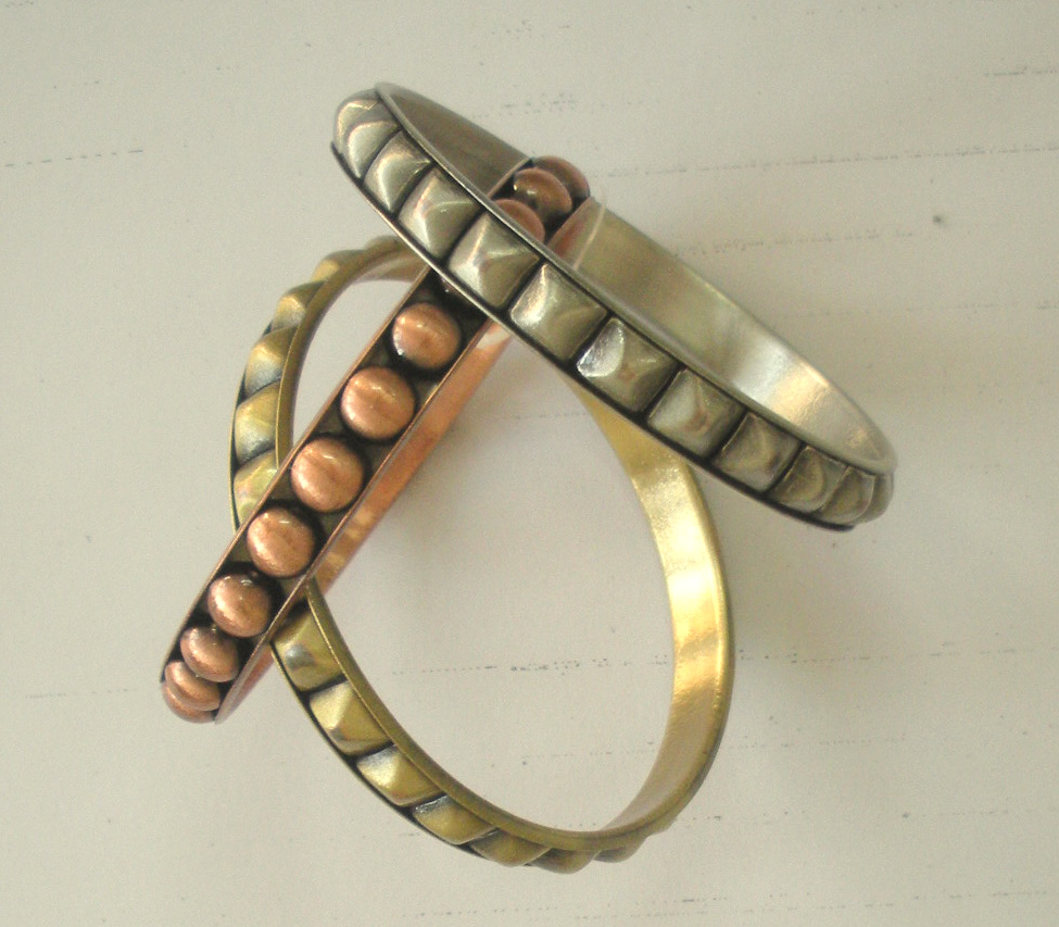 Fashion Bangle