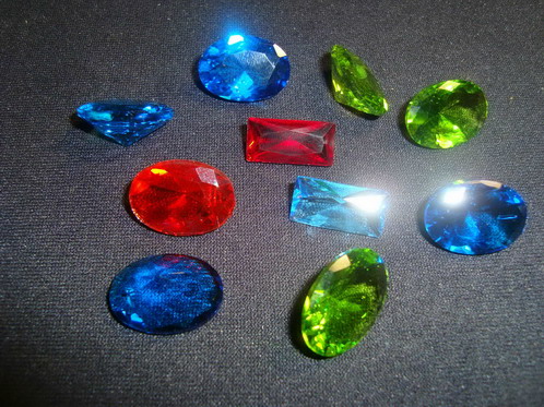 水晶锆石 Zircon