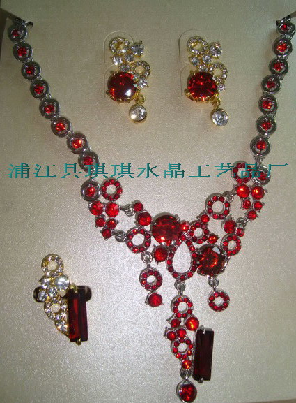 水晶饰品套装Crystal Necklace