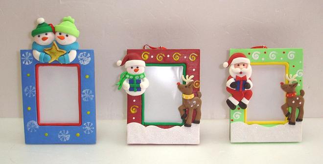 4.5" PHOTO FRAME WITH CHRISTMAS DECORATED