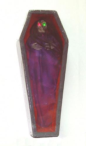 SKELETON / COFFIN WITH LED