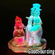 GM-31101 Quality Snowmen Made of Polyresin and Metal with Multicolor LED Light Inside