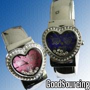 A518 Heart-Shaped Quartz Analog Bangle Watch with Stones