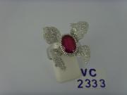 18K white gold ruby diamond ring