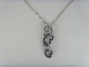 18K White / black gold sapphire pendant