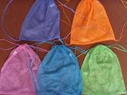 Mesh drawstring gift pouch